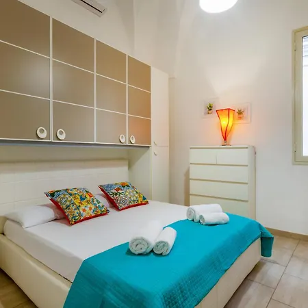 Apartment Guesthost - La Casa Di Anna *